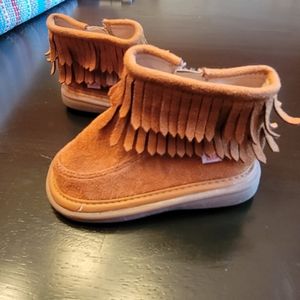 Mooshu Moccasins Trainers Size 5/21.